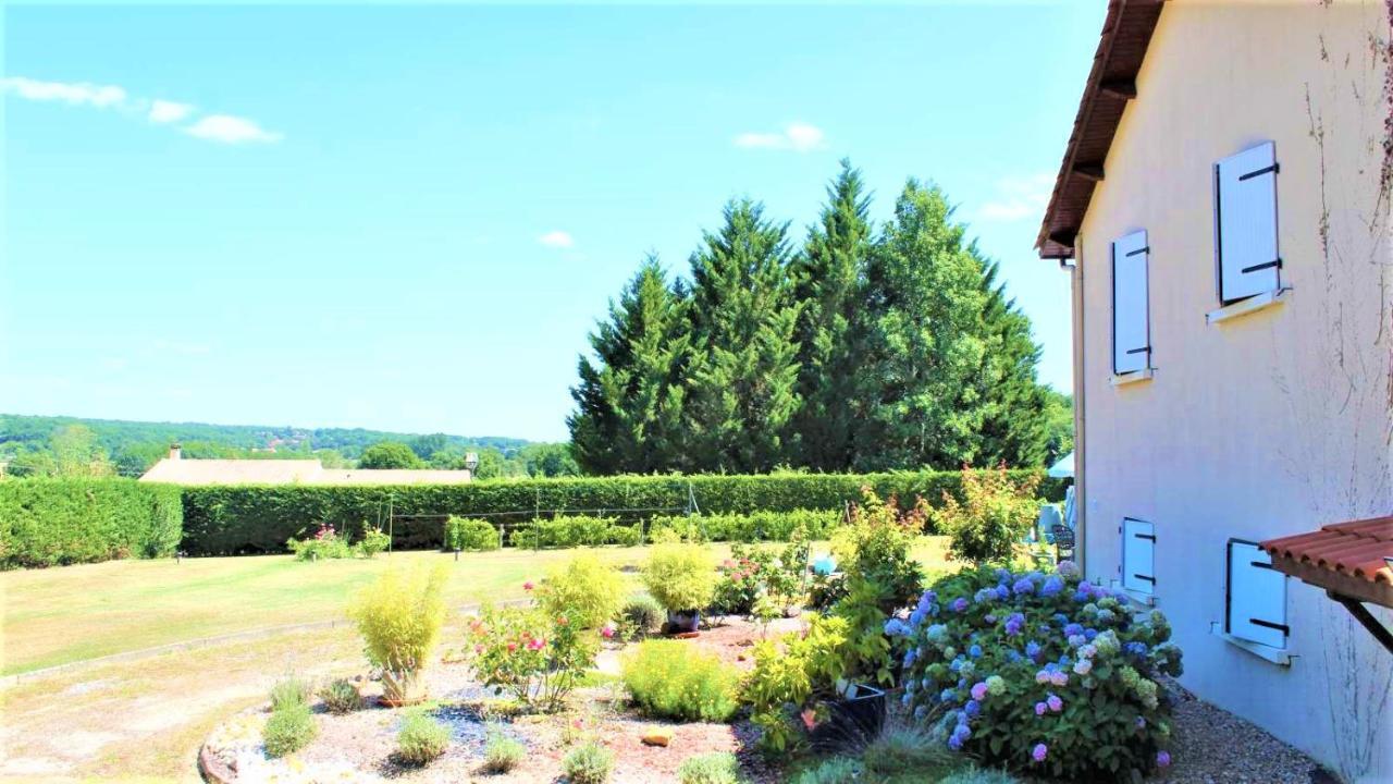 Bed and Breakfast La Salamandre De Chazelles 16 Exterior foto